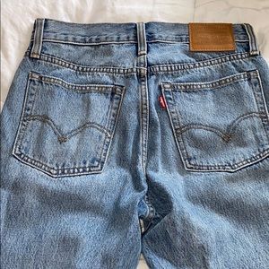 Levi wedgie jeans